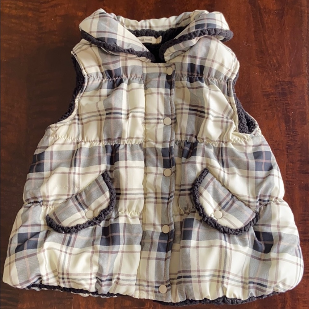 Japanese Brand Mia Mail Plaid Fleece Lined Vest